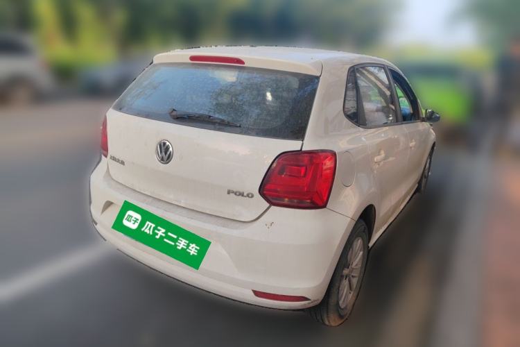 Used Volkswagen Polo 2016 1.4L Manual Fashion Model Rear Right 45 Deg