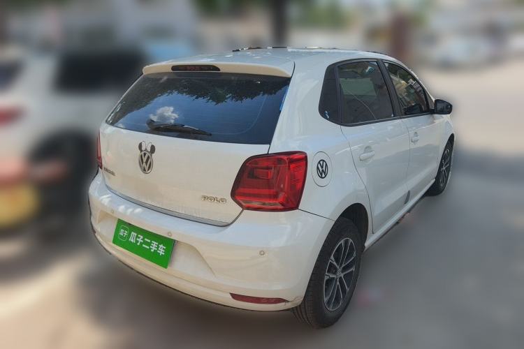 Used Volkswagen Polo 2016 1.4L Manual Fashion Model Rear Right 45 Deg