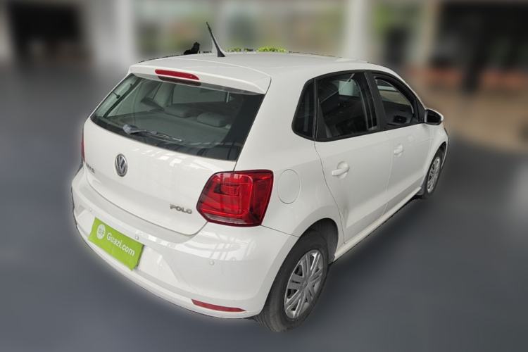 Used Volkswagen Polo 2016 1.4L Manual Fashion Model Rear Right 45 Deg