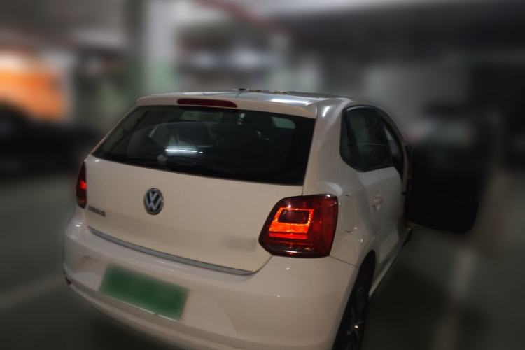 Used Volkswagen Polo 2016 1.4L Automatic Trendy Model Rear Right 45 Deg