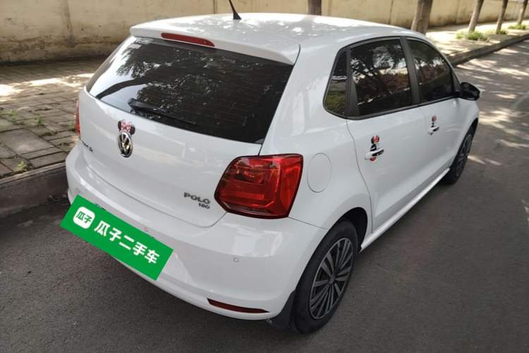 Used Volkswagen Polo 2016 1.6L Automatic Comfort Model Rear Right 45 Deg
