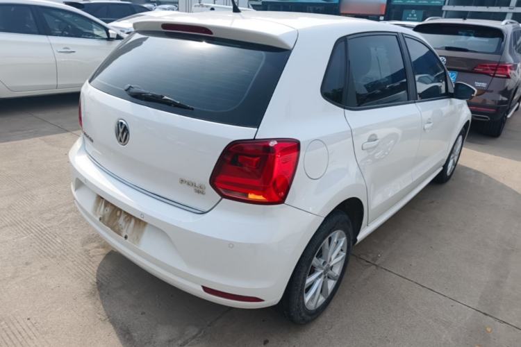 Used Volkswagen Polo 2016 1.6L Automatic Luxury Model Rear Right 45 Deg