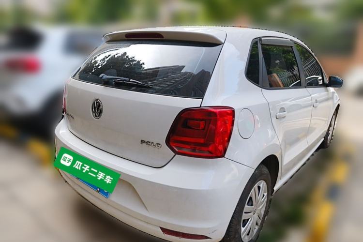 Used Volkswagen Polo 2016 1.4L Manual Fashion Model Rear Right 45 Deg