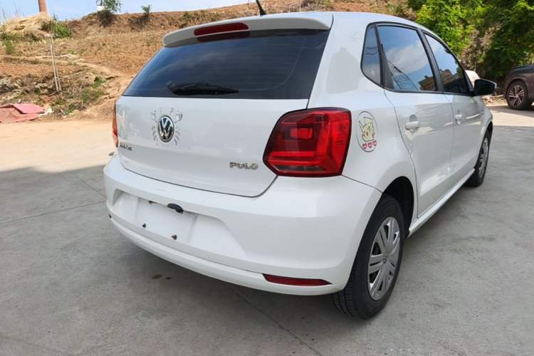 Used Volkswagen Polo 2016 1.4L Automatic Trendy Model Rear Right 45 Deg