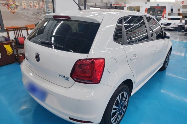 Used Volkswagen Polo 2016 1.6L Automatic Comfort Model Rear Right 45 Deg