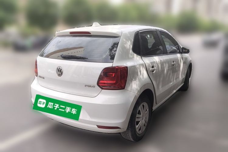 Used Volkswagen Polo 2016 1.4L Manual Fashion Model Rear Right 45 Deg