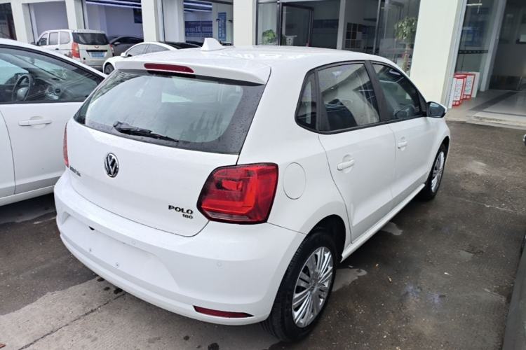 Used Volkswagen Polo 2016 1.6L Automatic Comfort Model Rear Right 45 Deg