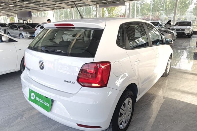 Used Volkswagen Polo 2016 1.4L Manual Fashion Model Rear Right 45 Deg