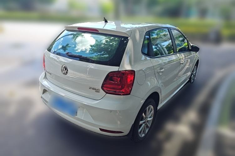 Used Volkswagen Polo 2016 1.6L Automatic Comfort Model Rear Right 45 Deg