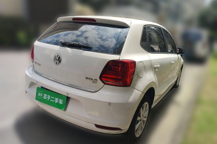 Used Volkswagen Polo 2016 1.6L Automatic Luxury Model Rear Right 45 Deg