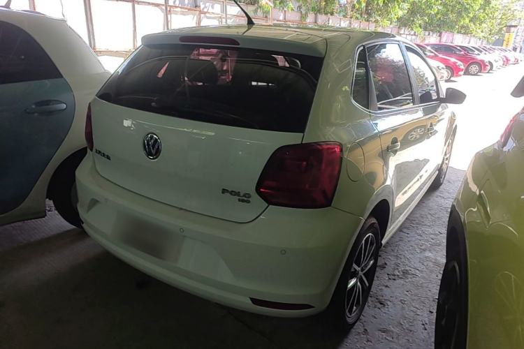 Used Volkswagen Polo 2016 1.6L Automatic Comfort Model Rear Right 45 Deg