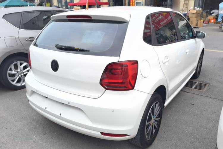 Used Volkswagen Polo 2016 1.6L Automatic Comfort Model Rear Right 45 Deg