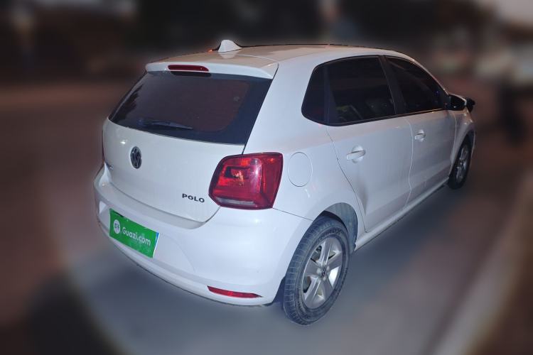 Used Volkswagen Polo 2016 1.4L Manual Fashion Model Rear Right 45 Deg