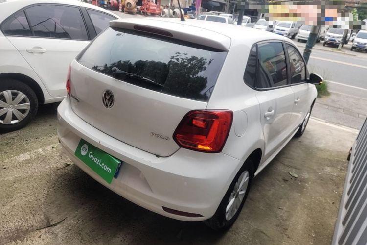 Used Volkswagen Polo 2016 1.4L Manual Fashion Model Rear Right 45 Deg