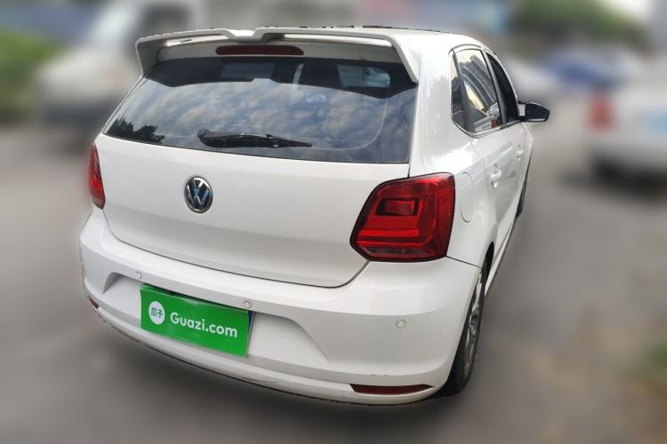 Used Volkswagen Polo 2016 1.4L Manual Fashion Model Rear Right 45 Deg