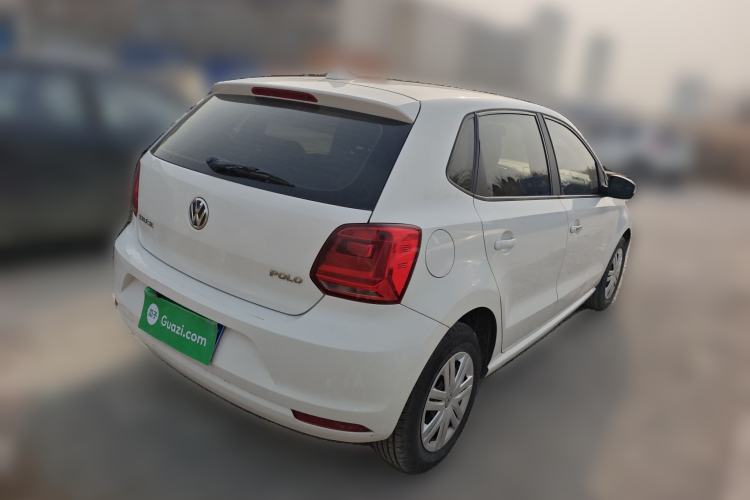 Used Volkswagen Polo 2016 1.4L Manual Fashion Model Rear Right 45 Deg