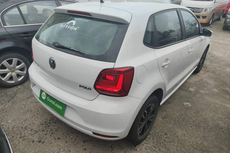 Used Volkswagen Polo 2016 1.4L Automatic Trendy Model Rear Right 45 Deg