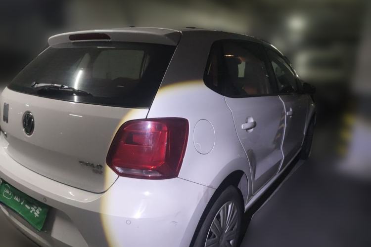 Used Volkswagen Polo 2016 1.6L Automatic Comfort Model Rear Right 45 Deg