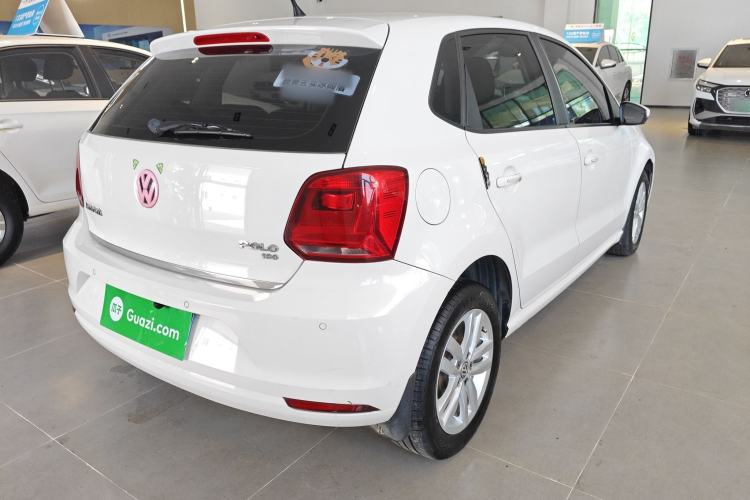 Used Volkswagen Polo 2016 1.6L Automatic Comfort Model Rear Right 45 Deg