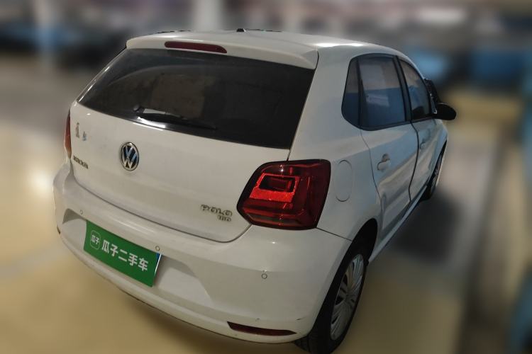 Used Volkswagen Polo 2016 1.6L Automatic Comfort Model Rear Right 45 Deg