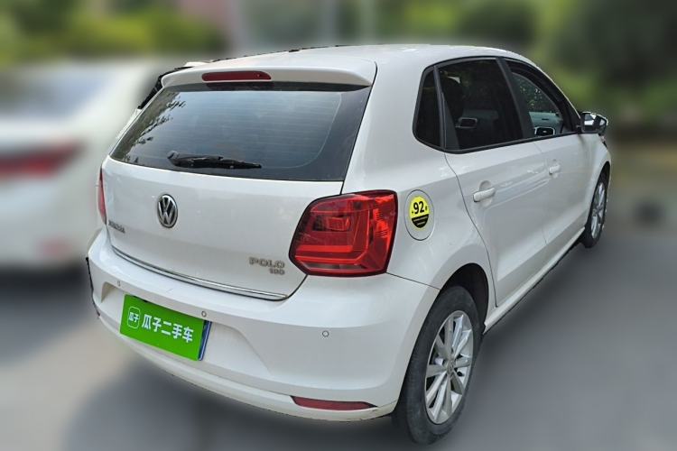 Used Volkswagen Polo 2016 1.6L Automatic Luxury Model Rear Right 45 Deg