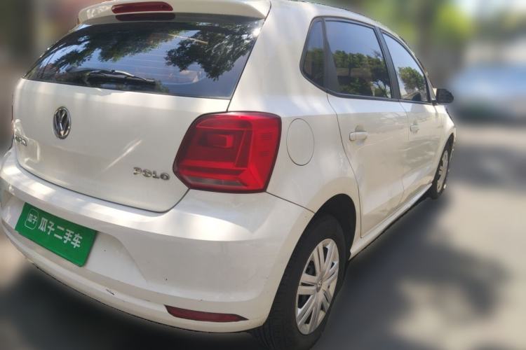 Used Volkswagen Polo 2016 1.4L Manual Fashion Model Rear Right 45 Deg