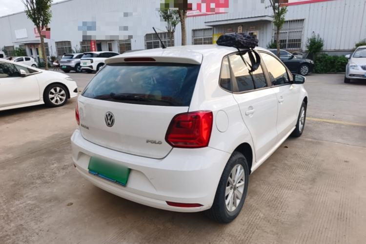 Used Volkswagen Polo 2016 1.4L Manual Fashion Model Rear Right 45 Deg