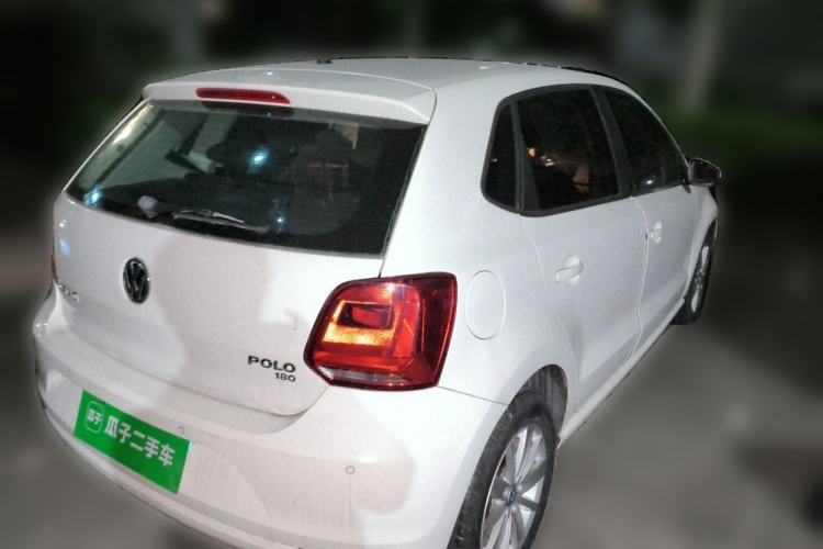 Used Volkswagen Polo 2016 1.6L Automatic Comfort Model Rear Right 45 Deg