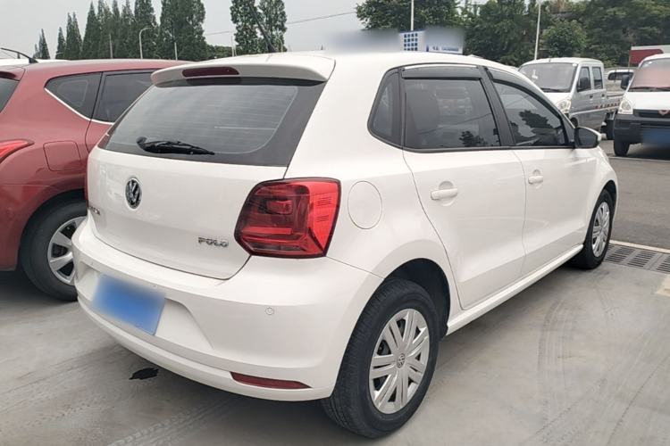 Used Volkswagen Polo 2016 1.4L Manual Fashion Model Rear Right 45 Deg
