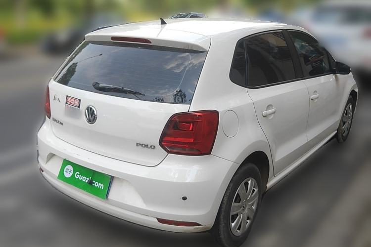 Used Volkswagen Polo 2016 1.4L Manual Fashion Model Rear Right 45 Deg