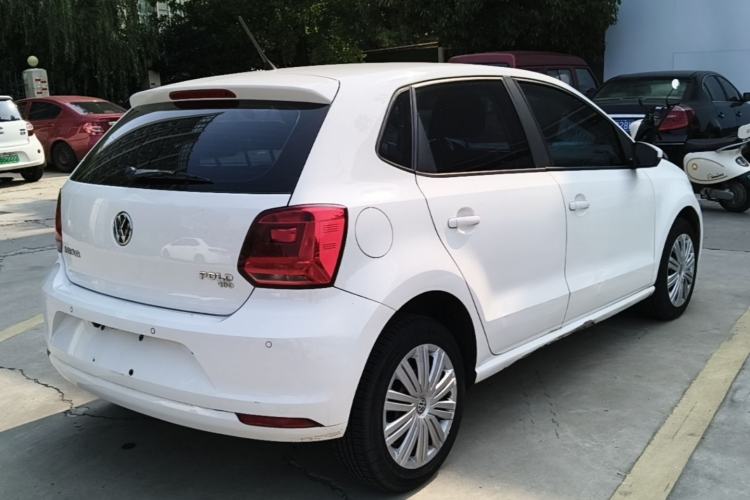 Used Volkswagen Polo 2016 1.6L Automatic Comfort Model Rear Right 45 Deg
