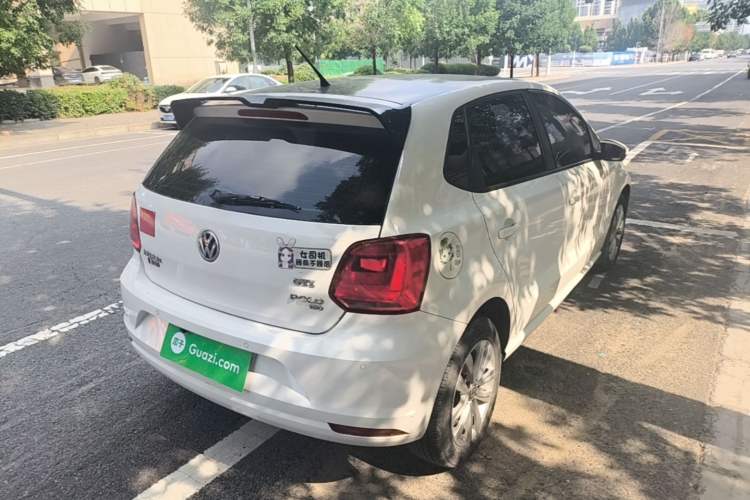 Used Volkswagen Polo 2016 1.6L Automatic Comfort Model Rear Right 45 Deg