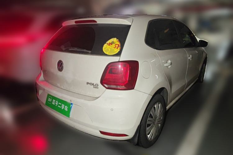 Used Volkswagen Polo 2016 1.6L Automatic Comfort Model Rear Right 45 Deg