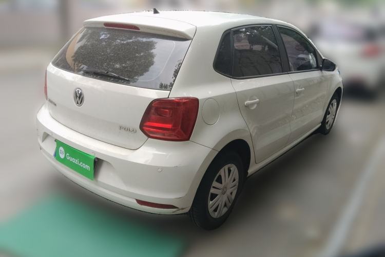 Used Volkswagen Polo 2016 1.4L Manual Fashion Model Rear Right 45 Deg