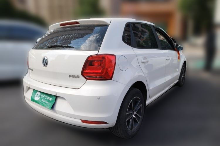 Used Volkswagen Polo 2016 1.4L Manual Fashion Model Rear Right 45 Deg