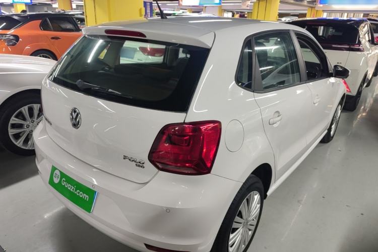 Used Volkswagen Polo 2016 1.6L Automatic Comfort Model Rear Right 45 Deg