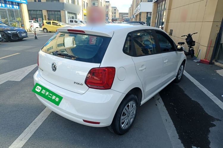 Used Volkswagen Polo 2016 1.4L Manual Fashion Model Rear Right 45 Deg