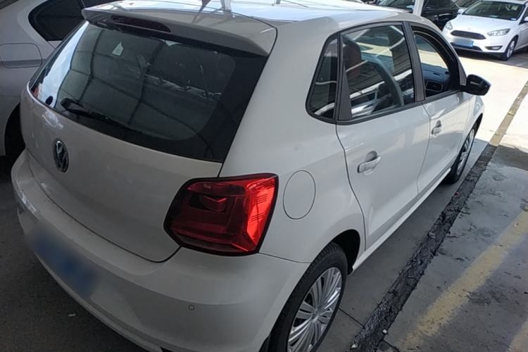 Used Volkswagen Polo 2016 1.6L Automatic Comfort Model Rear Right 45 Deg