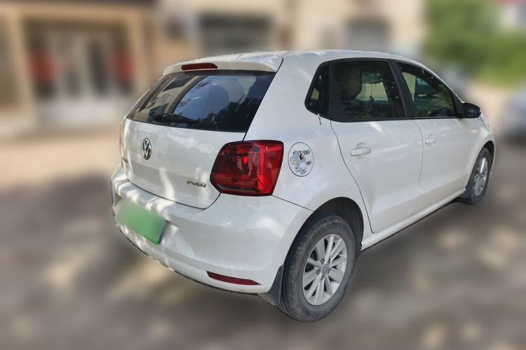 Used Volkswagen Polo 2016 1.4L Automatic Trendy Model Rear Right 45 Deg