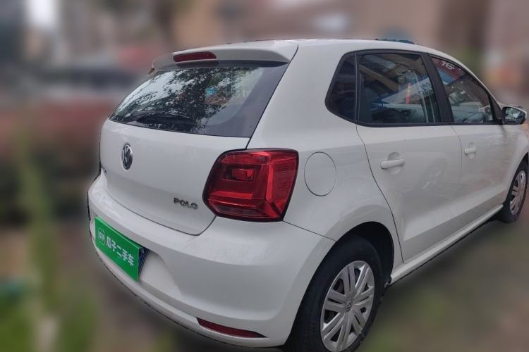 Used Volkswagen Polo 2016 1.4L Manual Fashion Model Rear Right 45 Deg