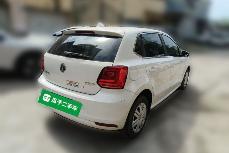 Used Volkswagen Polo 2016 1.4L Manual Fashion Model Rear Right 45 Deg
