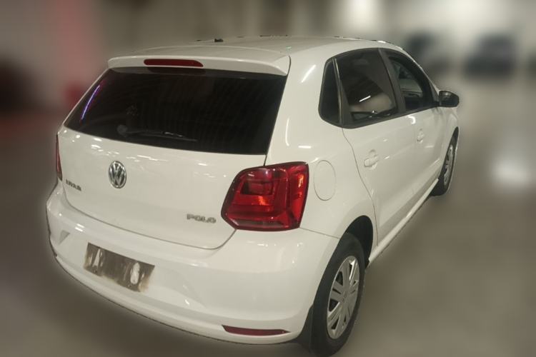 Used Volkswagen Polo 2016 1.4L Manual Fashion Model Rear Right 45 Deg
