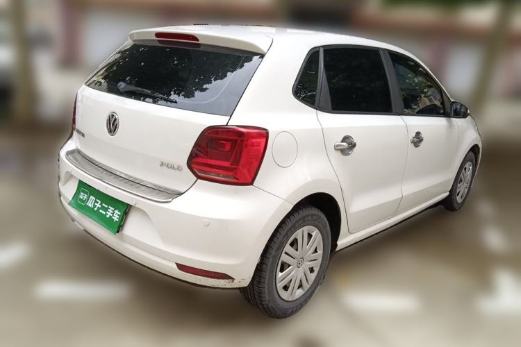 Used Volkswagen Polo 2016 1.4L Manual Fashion Model Rear Right 45 Deg