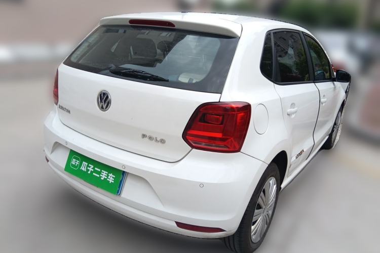 Used Volkswagen Polo 2016 1.6L Automatic Comfort Model Rear Right 45 Deg
