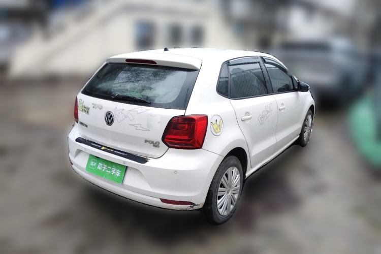Used Volkswagen Polo 2016 1.6L Automatic Comfort Model Rear Right 45 Deg