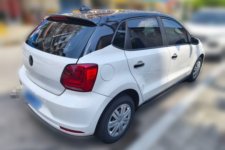 Used Volkswagen Polo 2016 1.4L Manual Fashion Model Rear Right 45 Deg