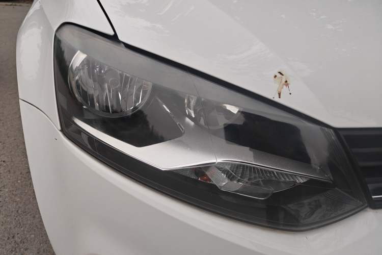 Used Volkswagen Polo 2016 1.4L Automatic Trendy Model Right Front Headlight