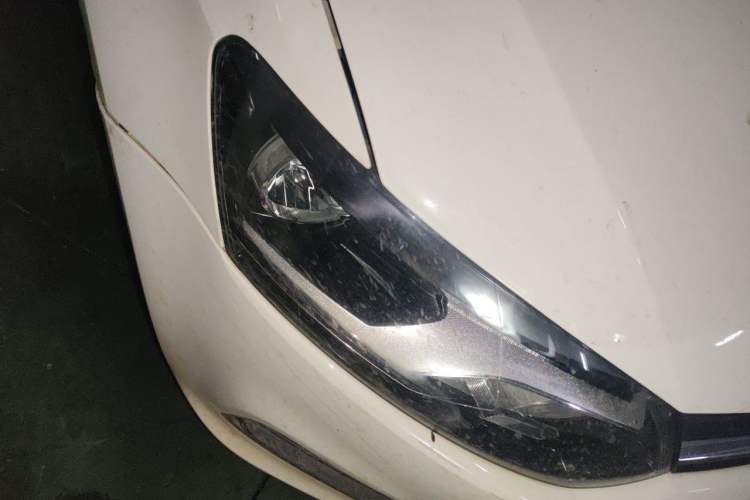 Used Volkswagen Polo 2016 1.4L Automatic Trendy Model Right Front Headlight