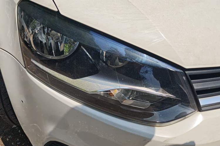 Used Volkswagen Polo 2016 1.4L Automatic Trendy Model Right Front Headlight