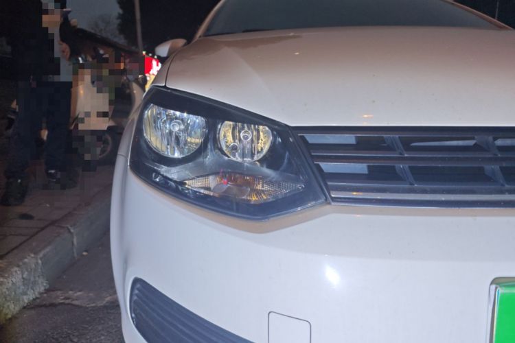 Used Volkswagen Polo 2016 1.4L Manual Fashion Model Right Front Headlight